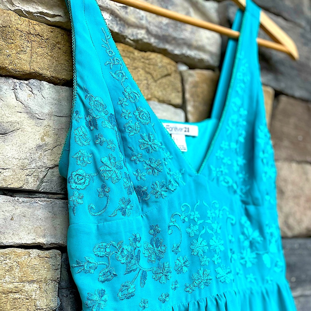 Spring Blue Dress - Picture 4 of 6